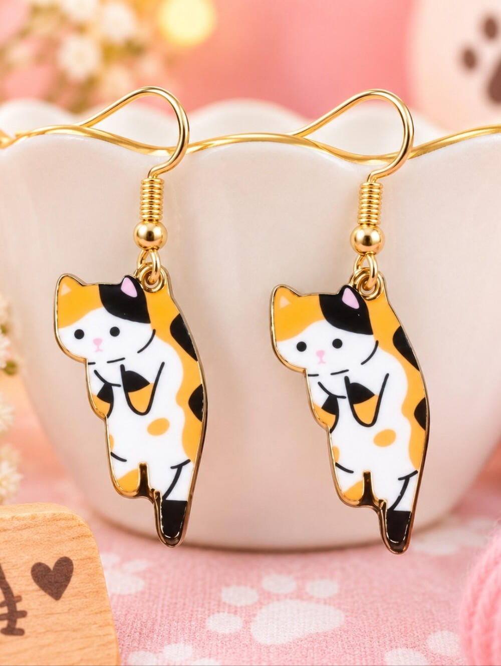MODCLOTH CALICO KITTY EARRINGS